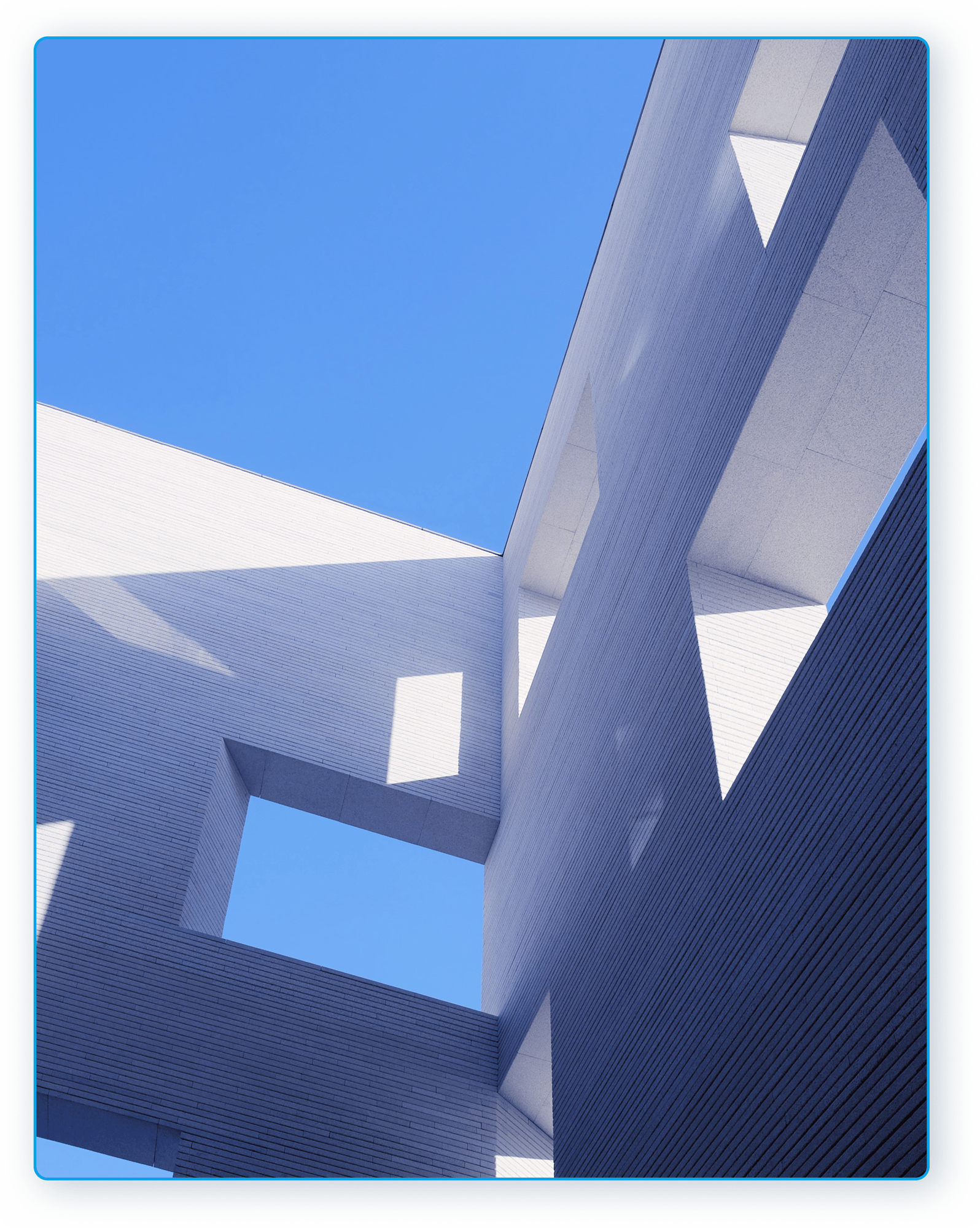 file_InAirWeb_Services Plans_Fractional team_images 2_20250401.png
